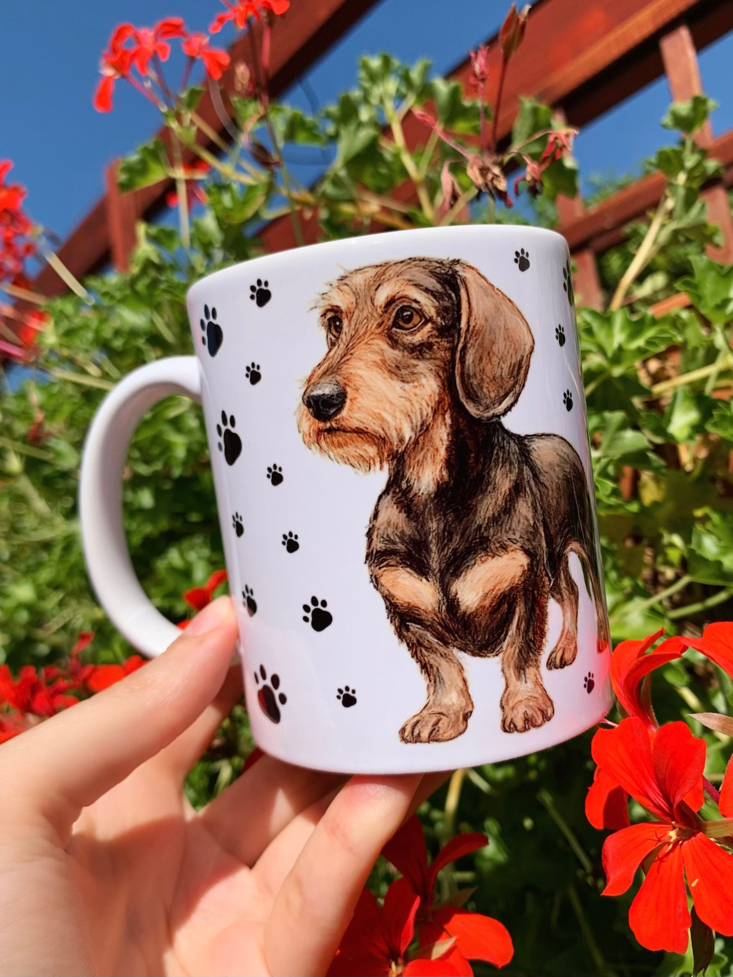 Szálkásszőrű Tacskós bögre - Kézzel festett szálkás Tacskó és mancsos mintával