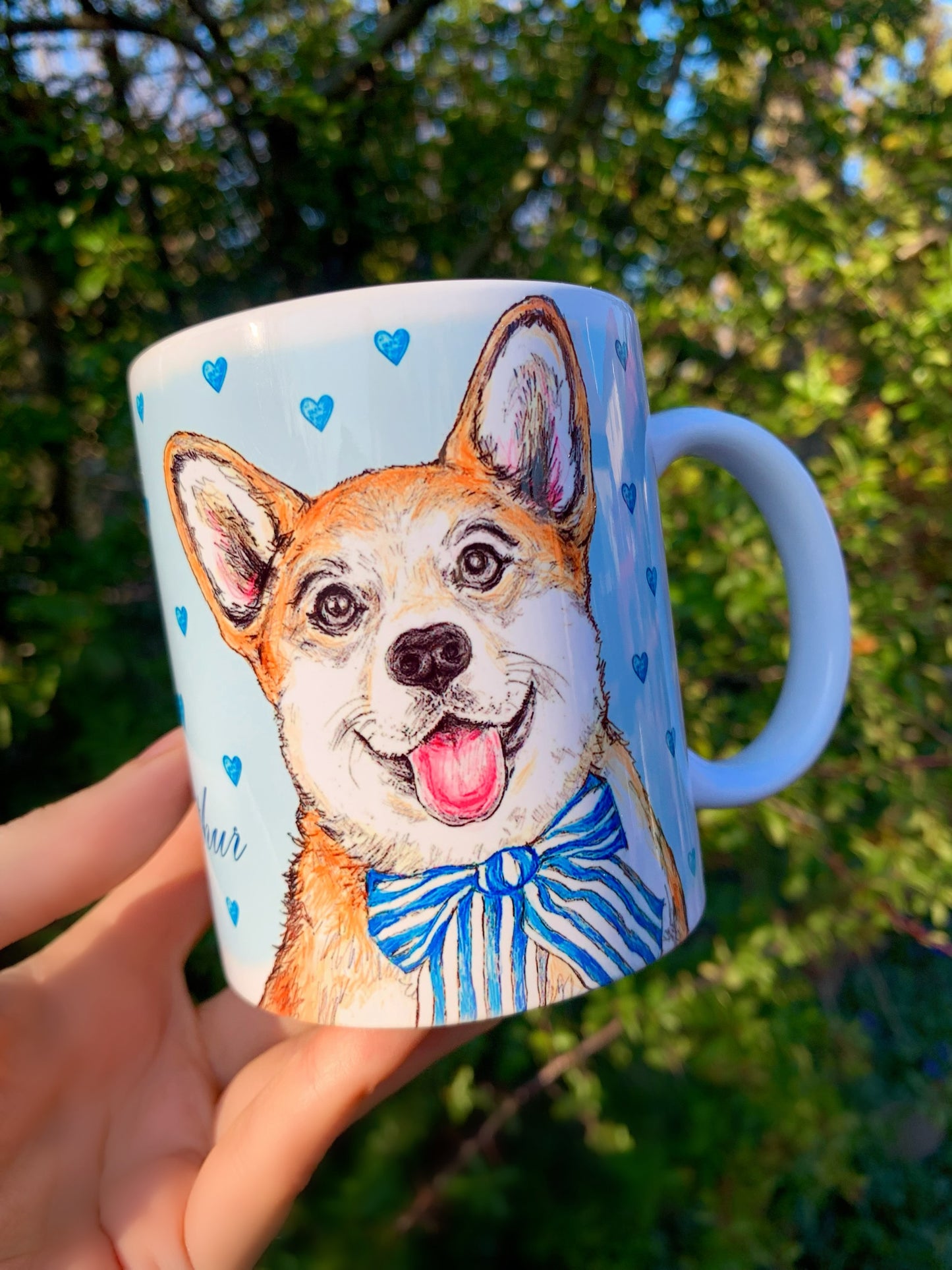 Corgi kutya bögre - 2 féle Corgi kutya és kék szív mintákkal