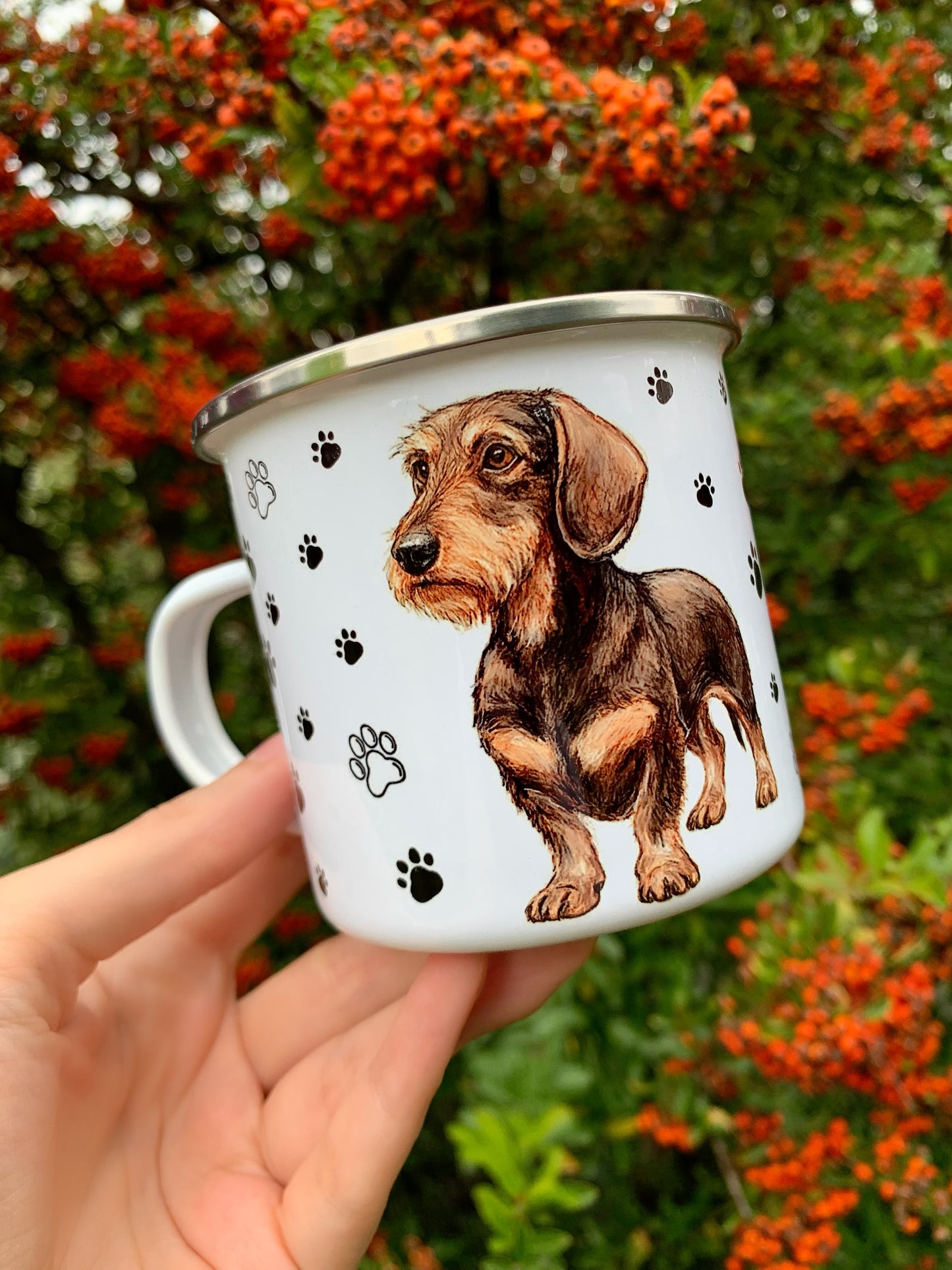 Szálkásszőrű Tacskós fém bögre - Kézzel festett szálkásszőrű Tacskó mintával