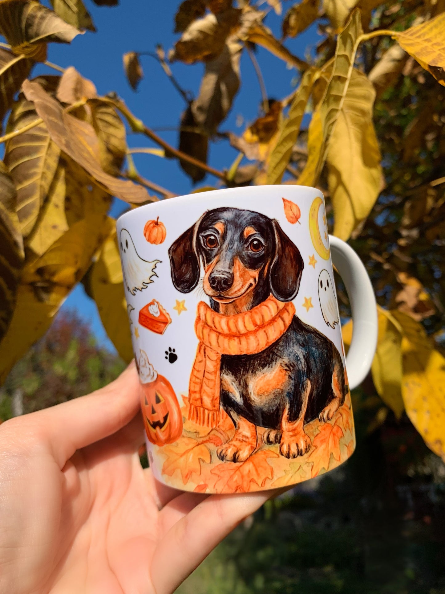 Halloween Tacskós bögre - Kézzel festett Tacskó Halloweeni Pumpkin és őszi szellemes leveles mintával