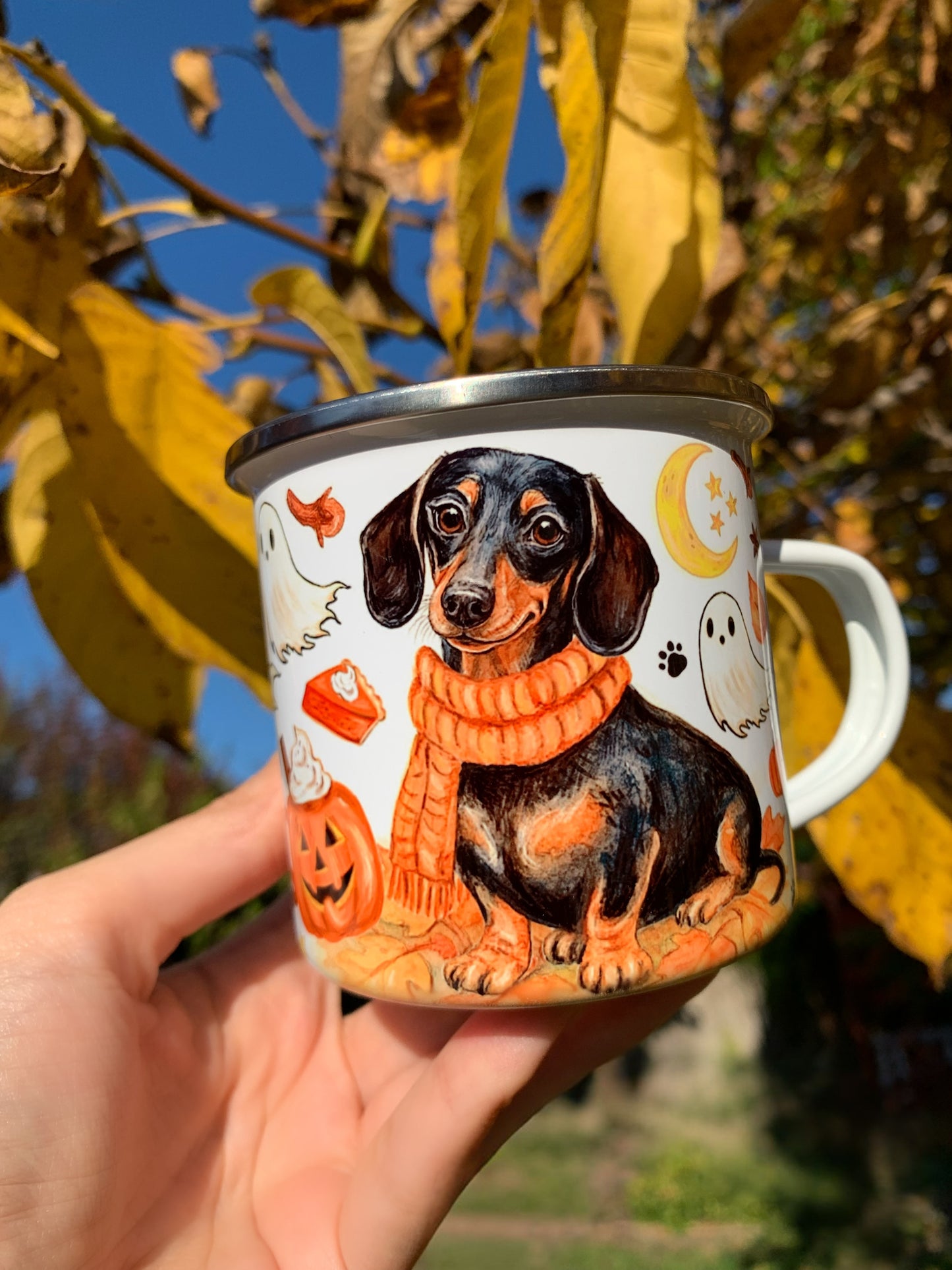 Halloweeni Tacskós fém bögre - Kézzel festett Tacskó Halloweeni Szellem és Pumpkin őszi mintával