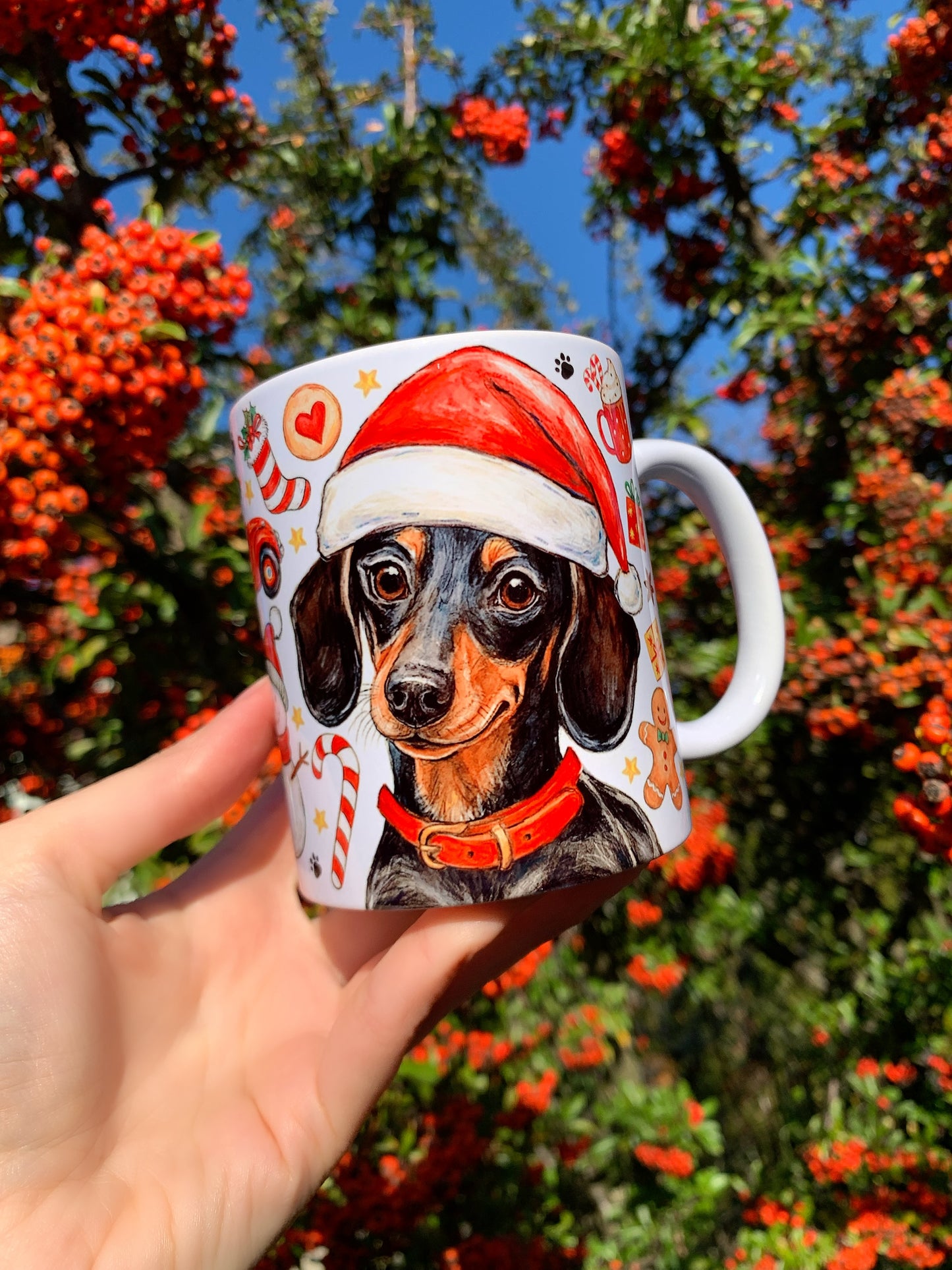 Karácsonyi Tacskós bögre - Kézzel festett Tacskó piros nyakörv és karácsonyi mintával