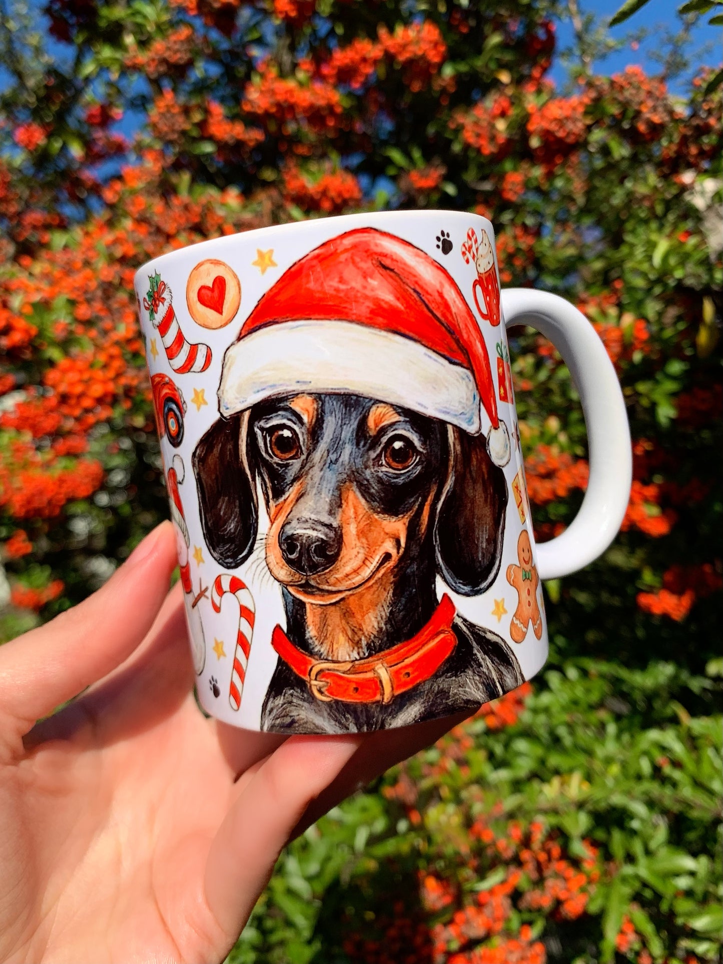 Karácsonyi Tacskós bögre - Kézzel festett Tacskó piros nyakörv és karácsonyi mintával