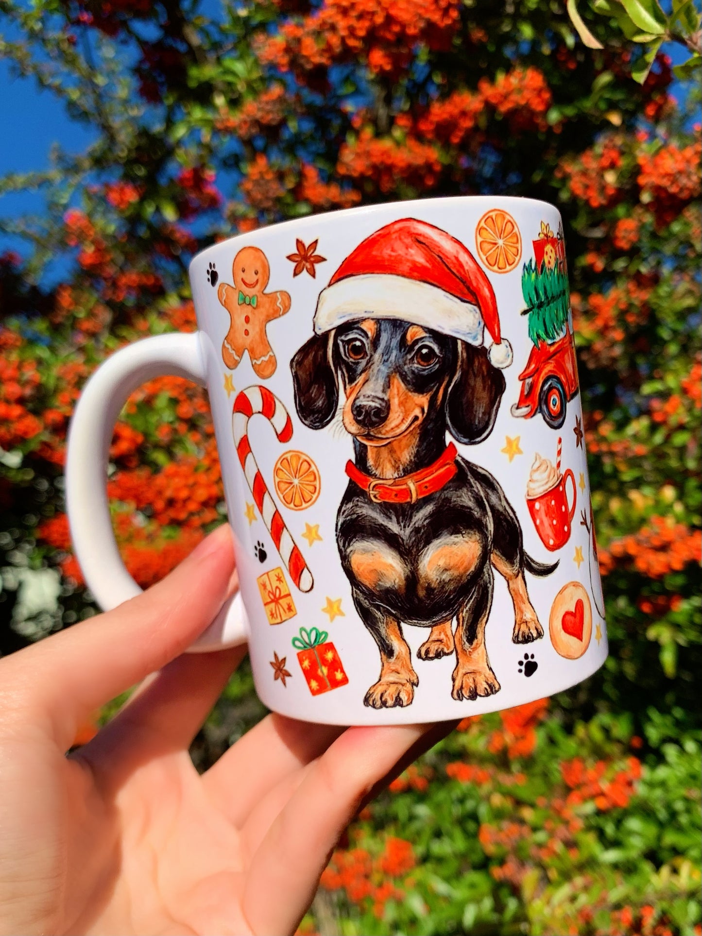 Karácsonyi Tacskós bögre - Kézzel festett Tacskó piros nyakörv és karácsonyi mintával