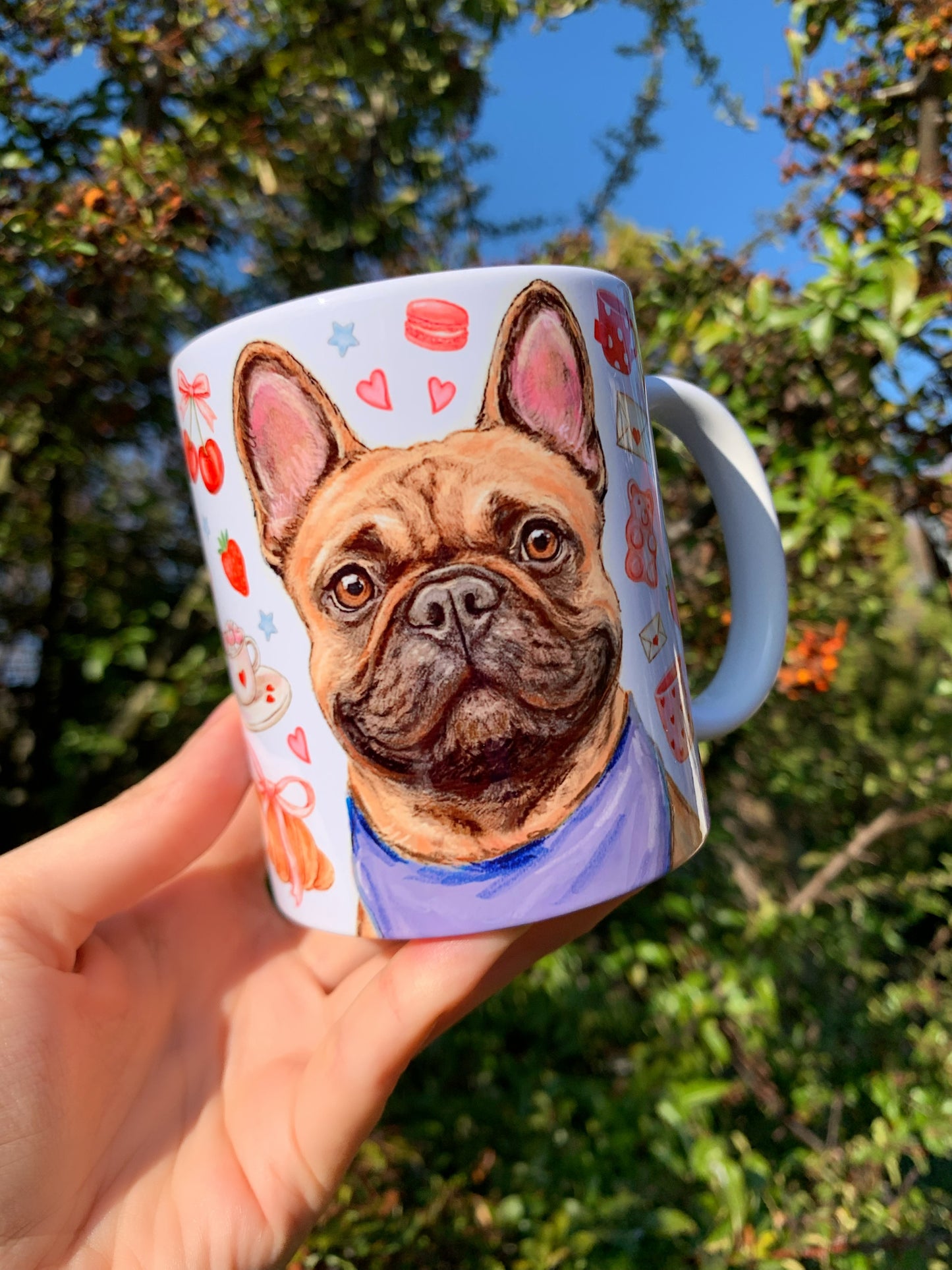 Francia bulldogos bögre - Kézzel festett Francia bulldog mintával és süteményes mintákkal