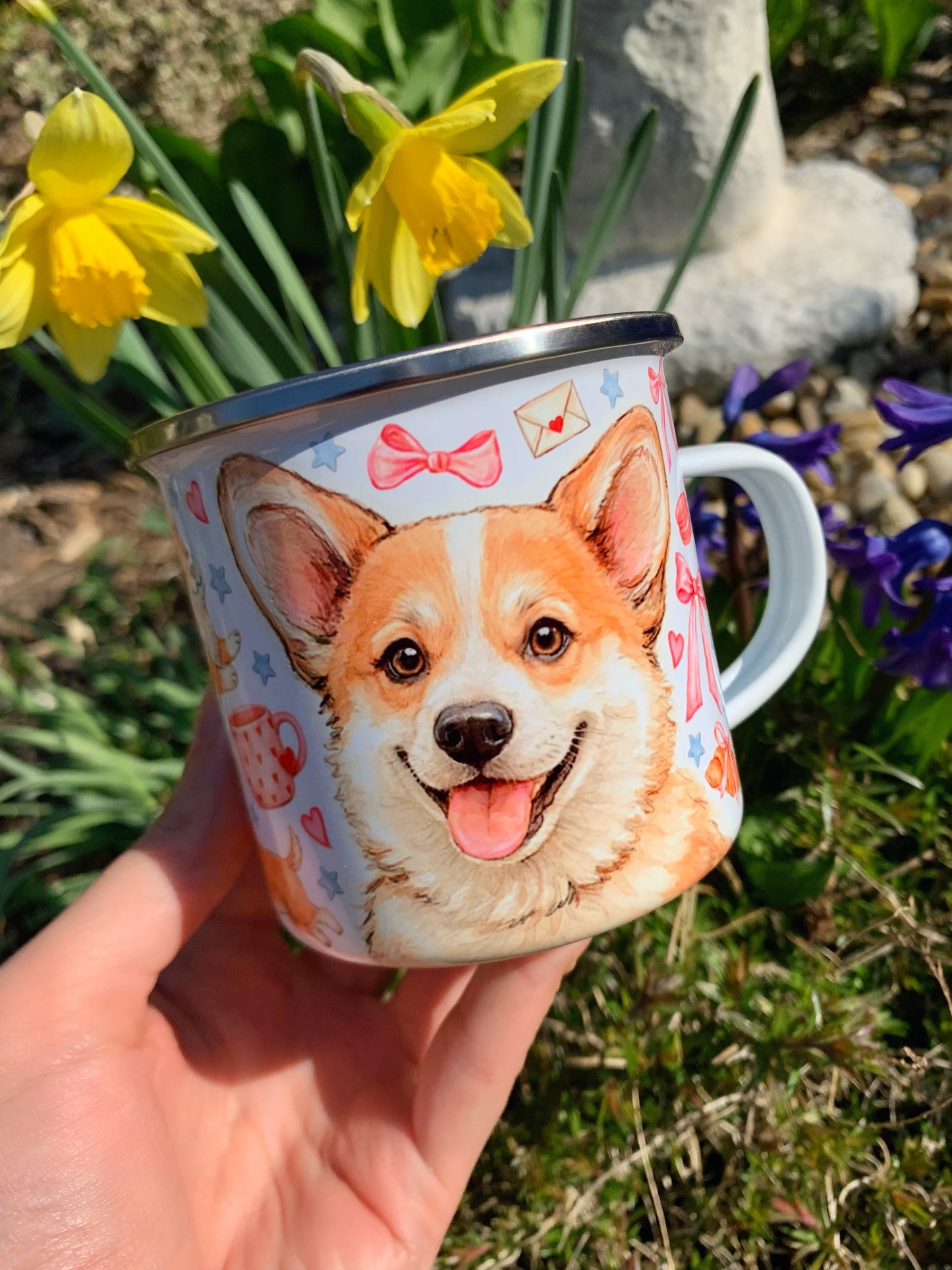 Corgi kutyás bögre - Kézzel festett ugró Corgi mintákkal