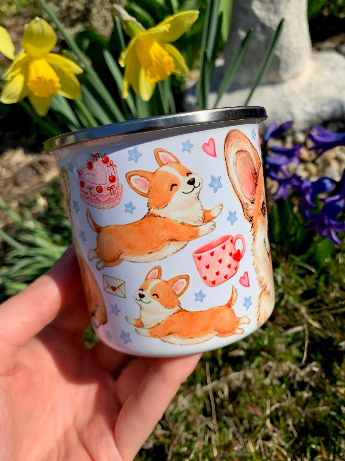 Corgi kutyás bögre - Kézzel festett ugró Corgi mintákkal