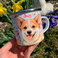 Corgi kutyás bögre - Kézzel festett ugró Corgi mintákkal