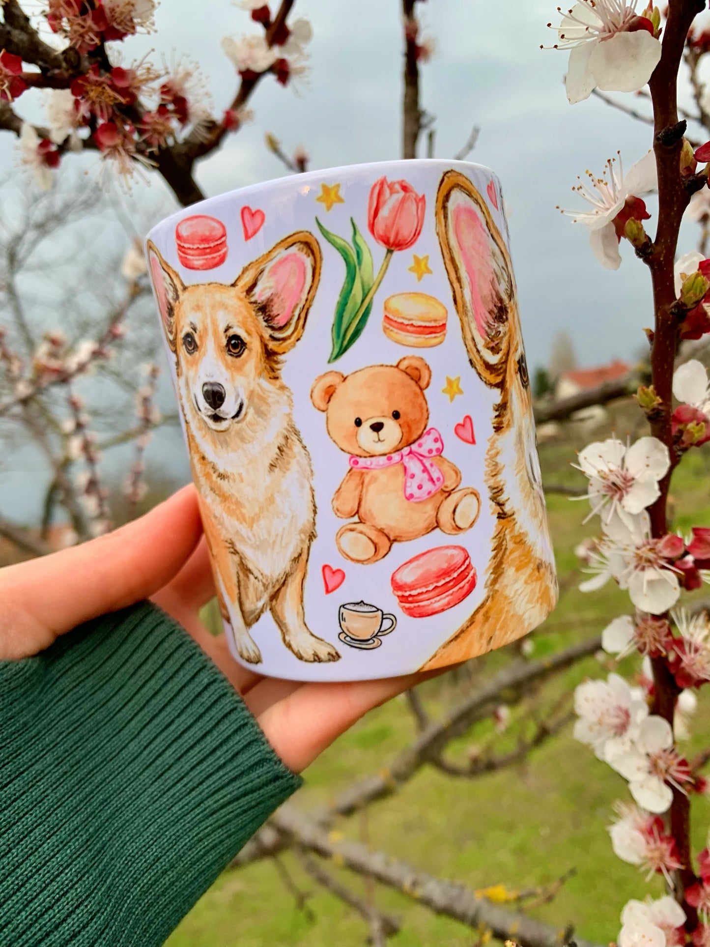Corgi kutyás bögre - Kézzel rajzolt Corgi minta és Macis virágos minták