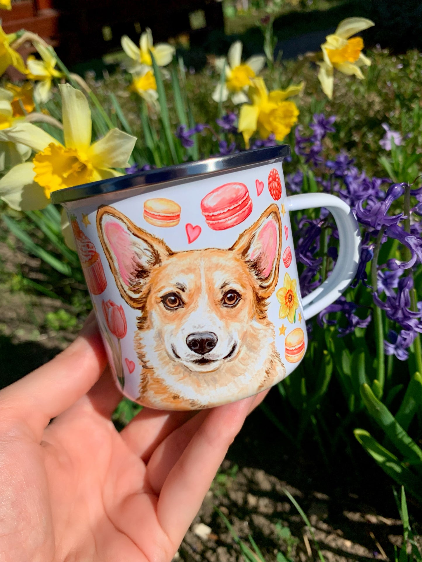 Corgi kutyás bögre - Kézzel festett Corgi kutya Maci süti és virág mintákkal