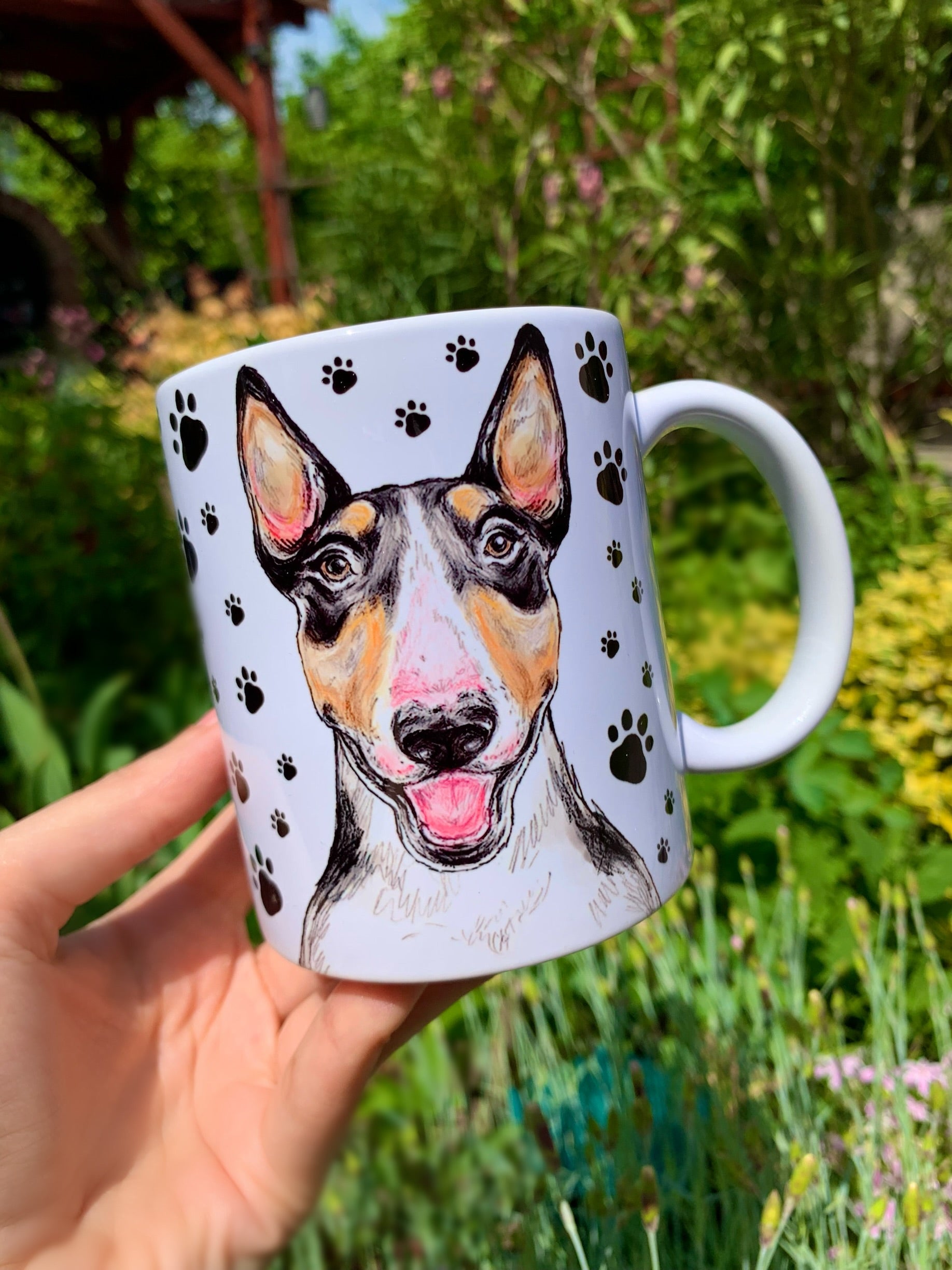 Egyedi kutyás ajándék Bullterrier gazdiknak – mancsos kerámia bögre