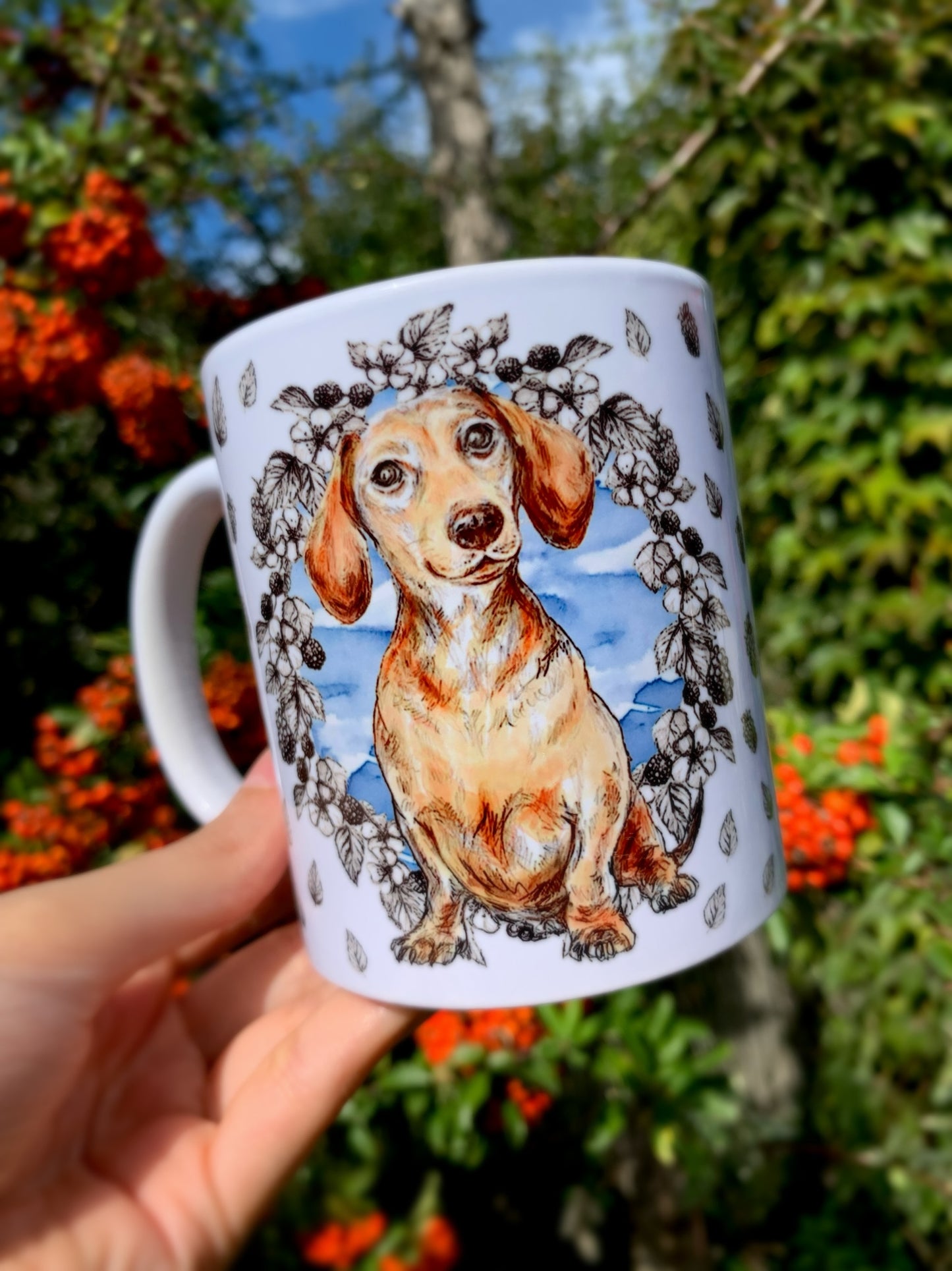 Red Dachshund mug - Mazsola Barna Tacskó bögre - Gyümölcsös háttérrel