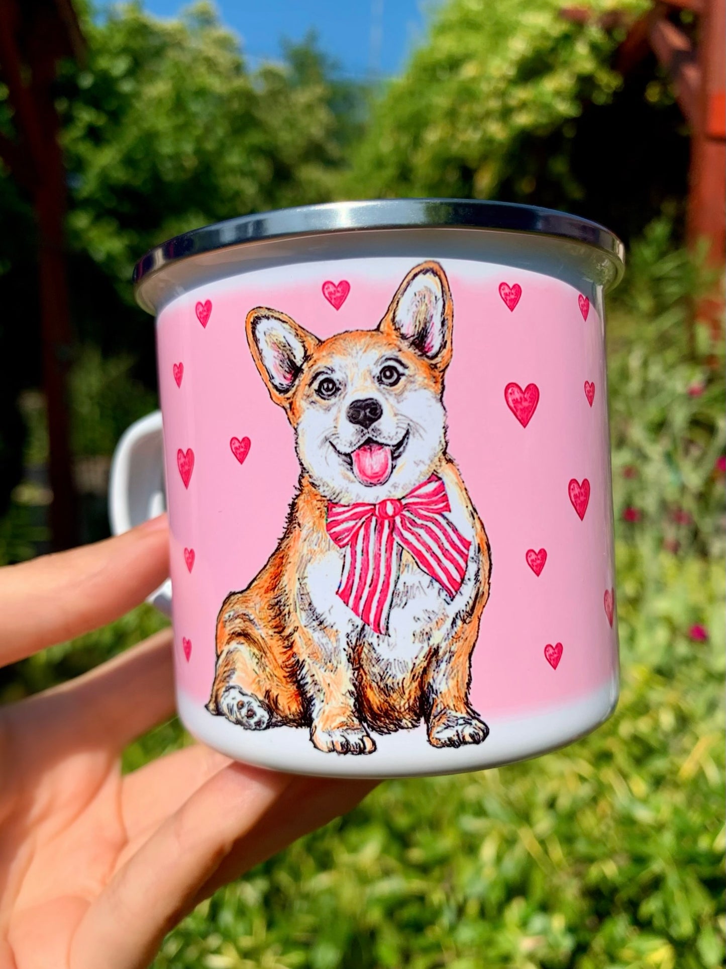 Corgi kutya fém bögre - Kézzel festett Corgi kutya és rózsaszín szív mintákkal