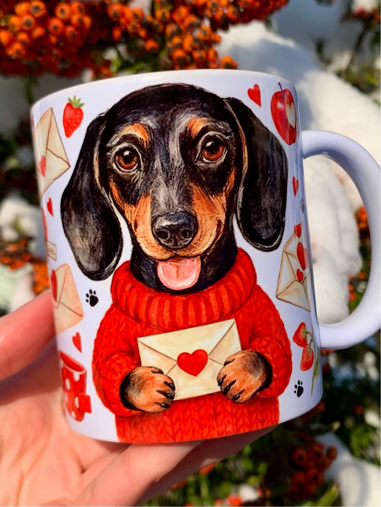 Kézzel festett, prémium minőségű tacskós bögrék kollekciója részletgazdag, művészi tacskó illusztrációkkal. Minden darab egyedi, szerethető és tökéletes ajándék tacskó gazdiknak bármilyen alkalomra. Minőségi kerámia kivitel kutyabarátoknak, akik különleges, tartós bögrét keresnek.